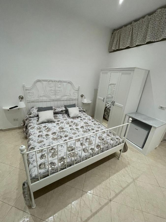 B&B Nonna Concettina Nápoles Exterior foto